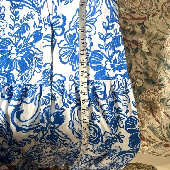 Crown & Ivy, Blue Floral Button Front Puff Sleeve, Shirt Dress,Pockets, Size M/L - Picture 6 of 16